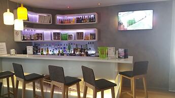 ibis Styles Paris Tolbiac Bibliotheque