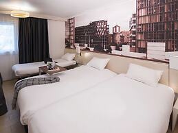 ibis Styles Paris Tolbiac Bibliotheque