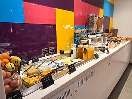 ibis Styles Paris Tolbiac Bibliotheque