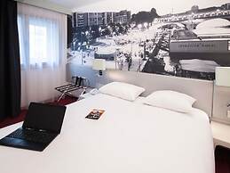 ibis Styles Paris Tolbiac Bibliotheque