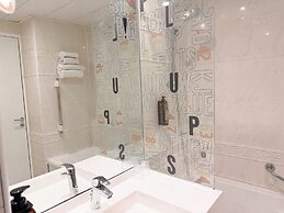 ibis Styles Paris Tolbiac Bibliotheque