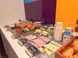 ibis Styles Paris Tolbiac Bibliotheque