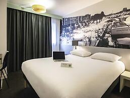 ibis Styles Paris Tolbiac Bibliotheque