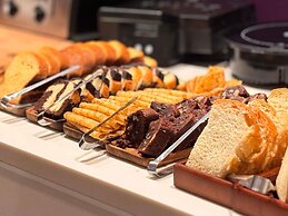 ibis Styles Paris Tolbiac Bibliotheque