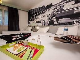 ibis Styles Paris Tolbiac Bibliotheque
