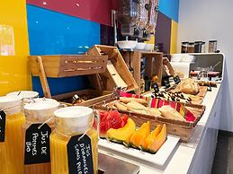 ibis Styles Paris Tolbiac Bibliotheque