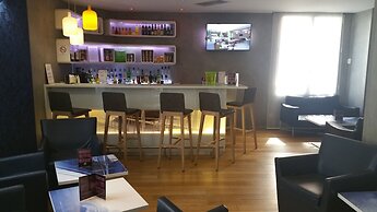 ibis Styles Paris Tolbiac Bibliotheque