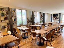 ibis Styles Paris Tolbiac Bibliotheque