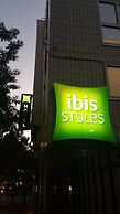 ibis Styles Paris Tolbiac Bibliotheque