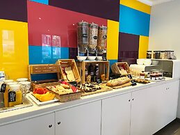 ibis Styles Paris Tolbiac Bibliotheque