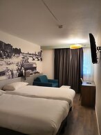 ibis Styles Paris Tolbiac Bibliotheque