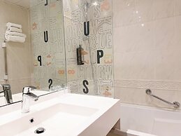 ibis Styles Paris Tolbiac Bibliotheque