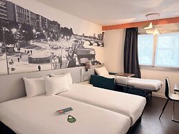 ibis Styles Paris Tolbiac Bibliotheque
