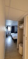 ibis Styles Paris Tolbiac Bibliotheque