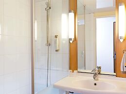 ibis Paris La Défense Esplanade