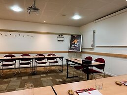 ibis Paris La Défense Esplanade