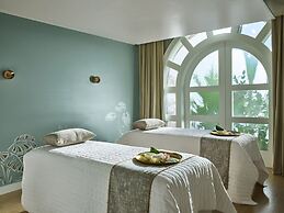 The Beverly Hills Hotel