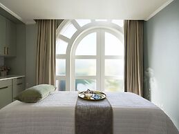 The Beverly Hills Hotel