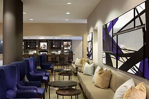 DoubleTree by Hilton Dallas - Campbell Centre