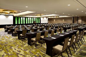 DoubleTree by Hilton Dallas - Campbell Centre