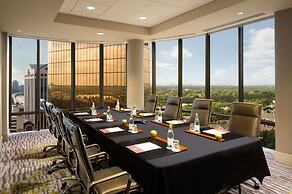 DoubleTree by Hilton Dallas - Campbell Centre