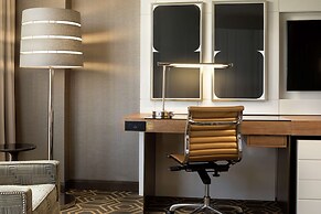 DoubleTree by Hilton Dallas - Campbell Centre