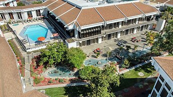 DoubleTree by Hilton Sacramento