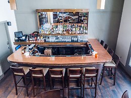 Vail Racquet Club Mountain Resort