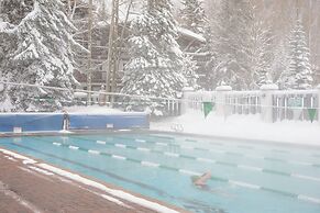 Vail Racquet Club Mountain Resort