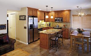 Vail Racquet Club Mountain Resort