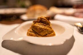 Phi Hotel Canalgrande