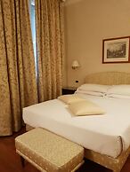 Phi Hotel Canalgrande