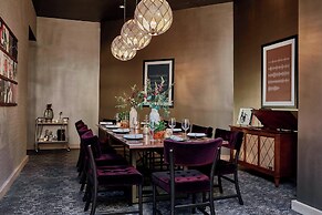 Renaissance Nashville Hotel