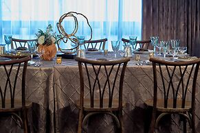 Renaissance Nashville Hotel