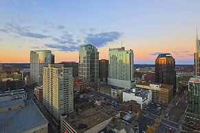 Renaissance Nashville Hotel