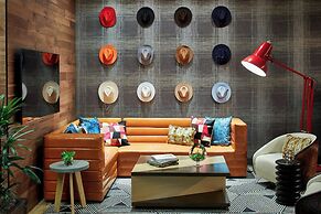 Renaissance Nashville Hotel