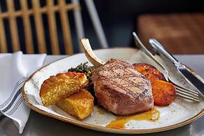 Renaissance Nashville Hotel