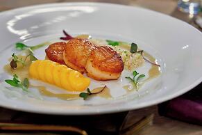 Renaissance Nashville Hotel