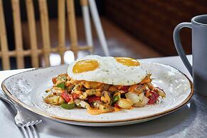 Renaissance Nashville Hotel