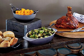 Renaissance Nashville Hotel