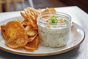 Renaissance Nashville Hotel