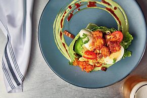 Renaissance Nashville Hotel