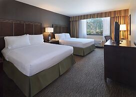 Holiday Inn Hotel & Suites Anaheim by IHG