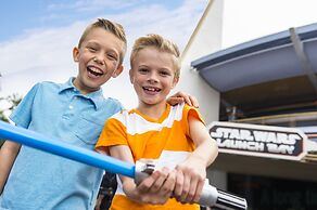 Holiday Inn Hotel & Suites Anaheim by IHG