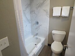 Motel 6 Tigard, OR - Portland Southwest