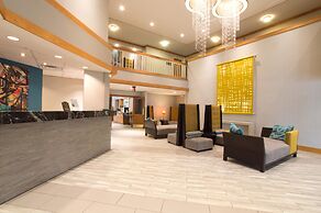 Greenstay Hotel & Suites