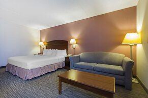 Greenstay Hotel & Suites