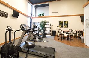 Greenstay Hotel & Suites