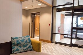 Greenstay Hotel & Suites