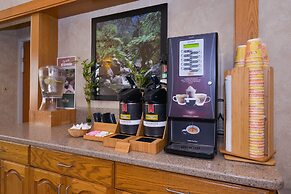 Greenstay Hotel & Suites
